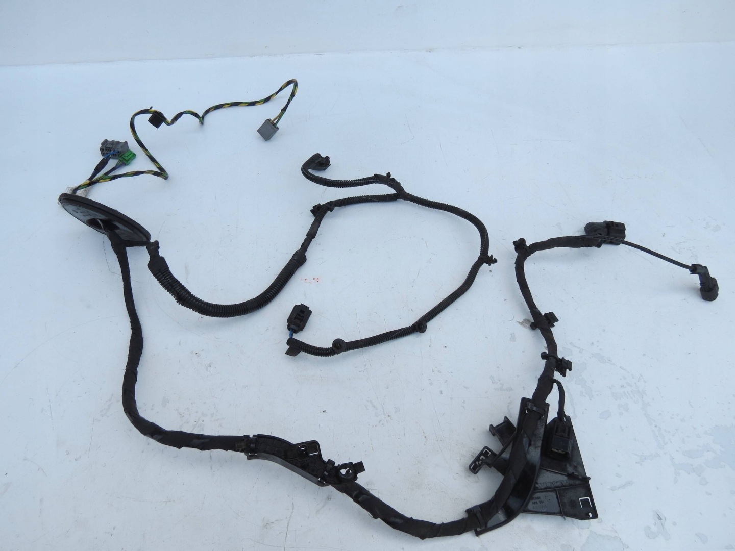 bundle door right rear part VOLVO S60 II V60 and 2.0D 163KM 31270309