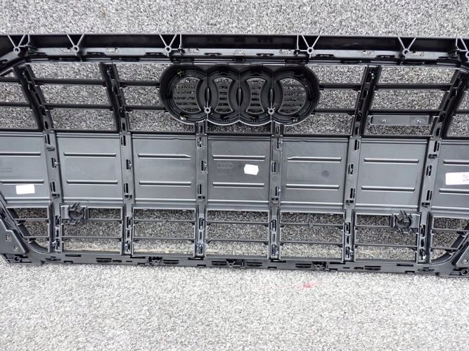 AUDI A4 B9 ALLROAD 8W0 LIFT 19- GRILLE