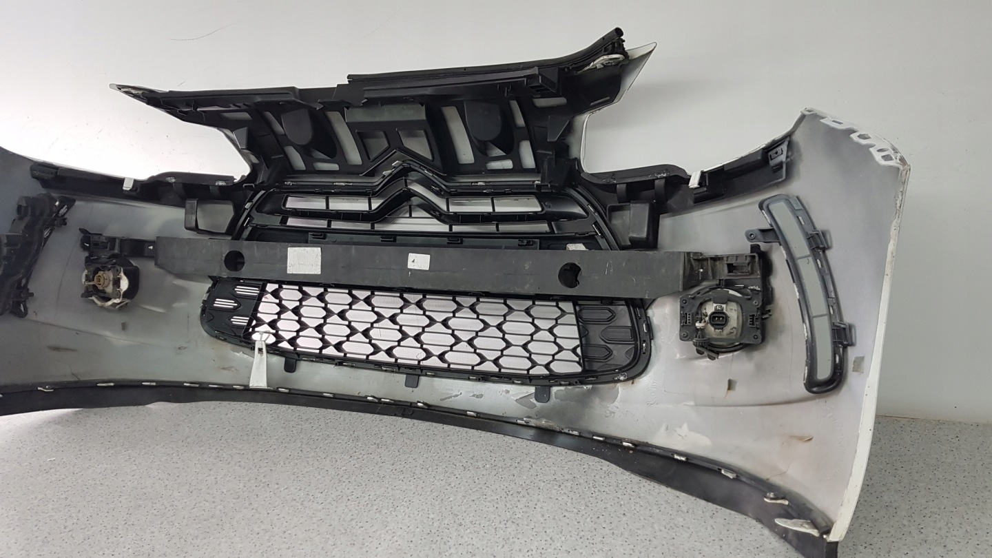 CITROEN DS3 bumper front 6558