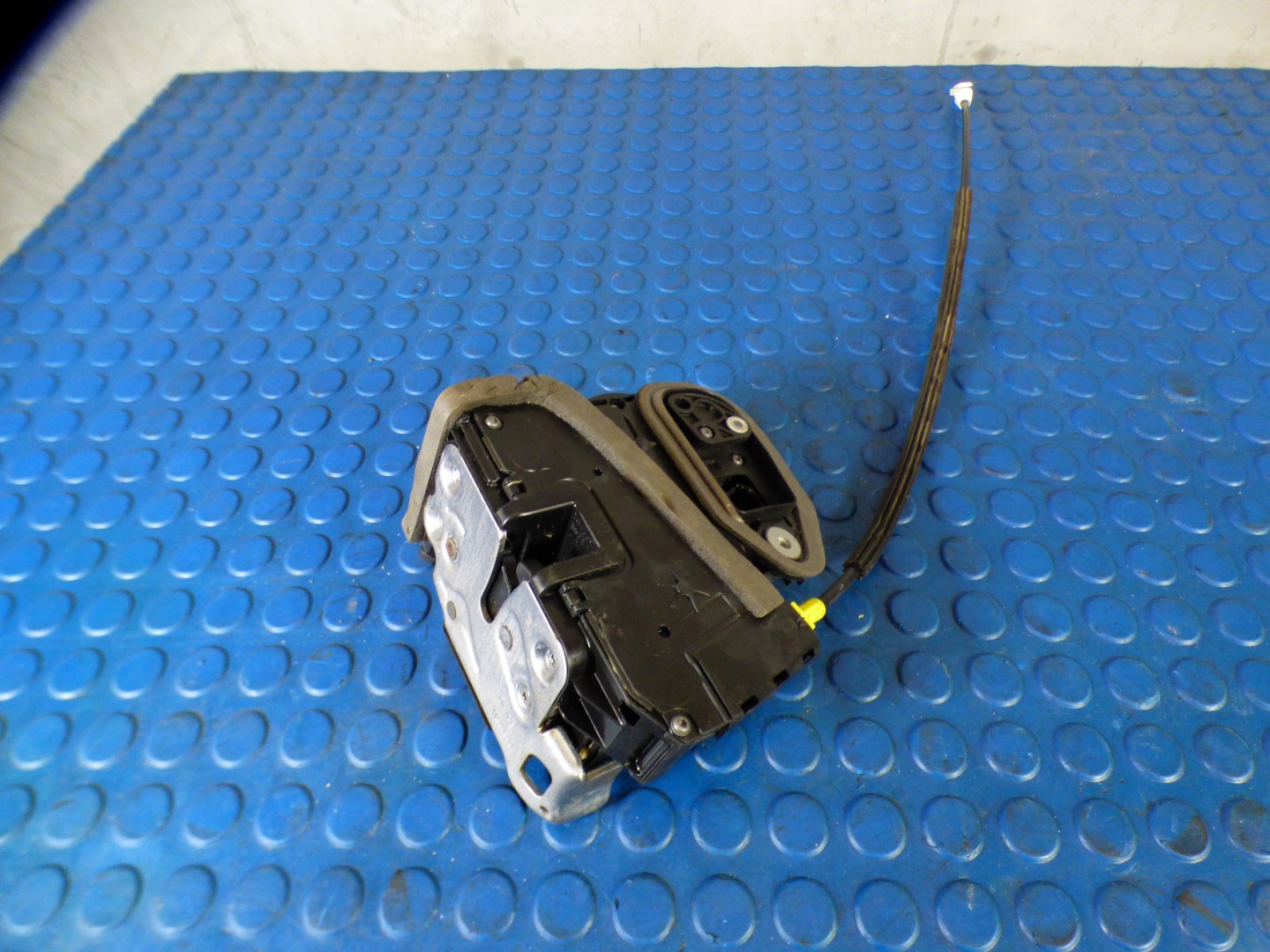 lock door left front 5PIN EUROPA original stBDB OPEL ASTRA K V