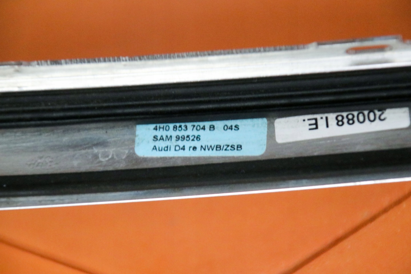 AUDI A8 D4 moulding bodywork right CHROM 4H0853704B