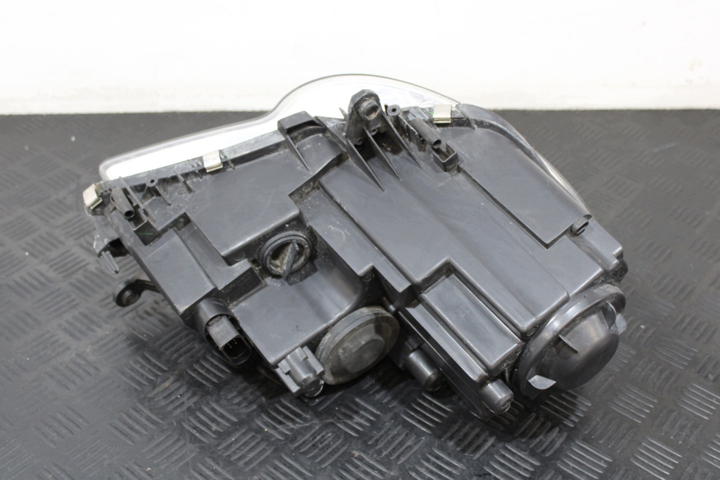 light left front DEPO VW TOURAN 1T0 1T FL 1,9 TDI