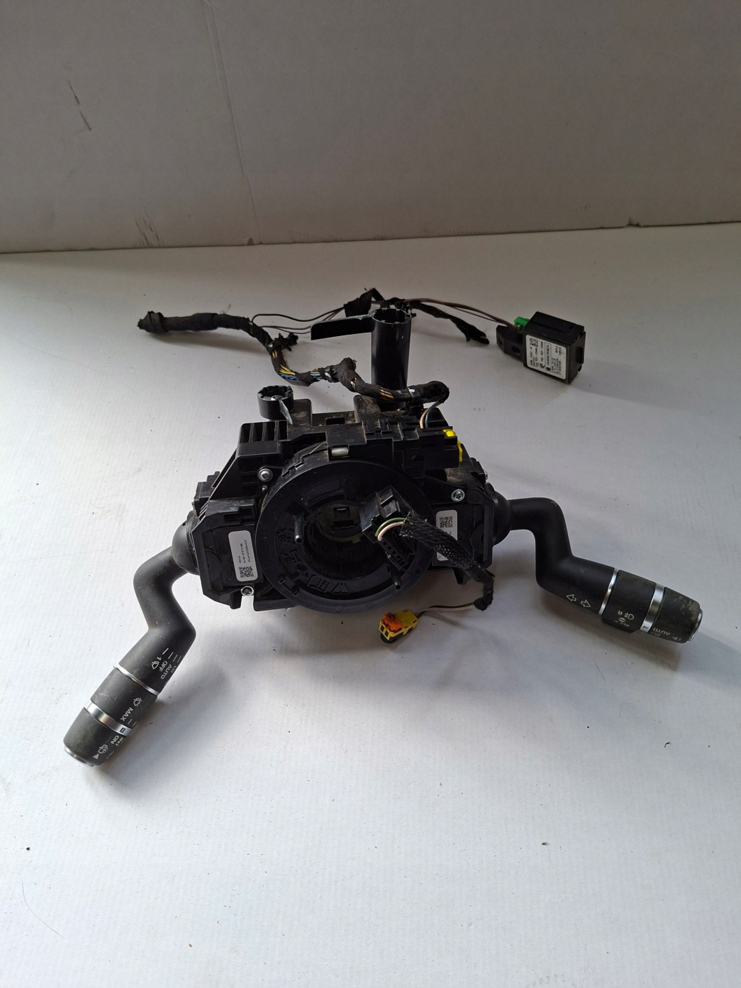control switch ZWIJAK ring LAND ROVER DISCOVERY BJ323F973BB