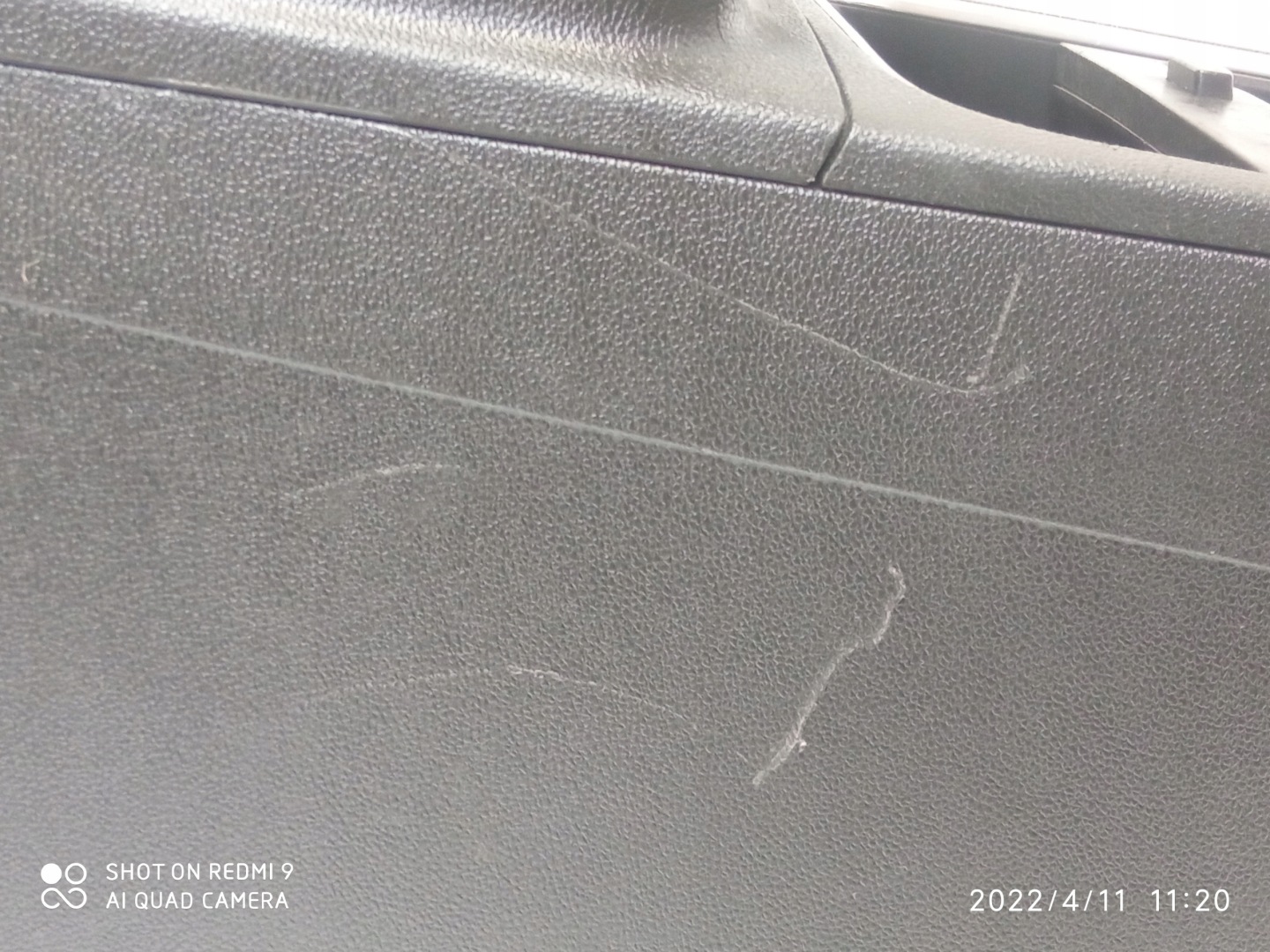 OPEL GRANDLAND X TUNEL central armrest