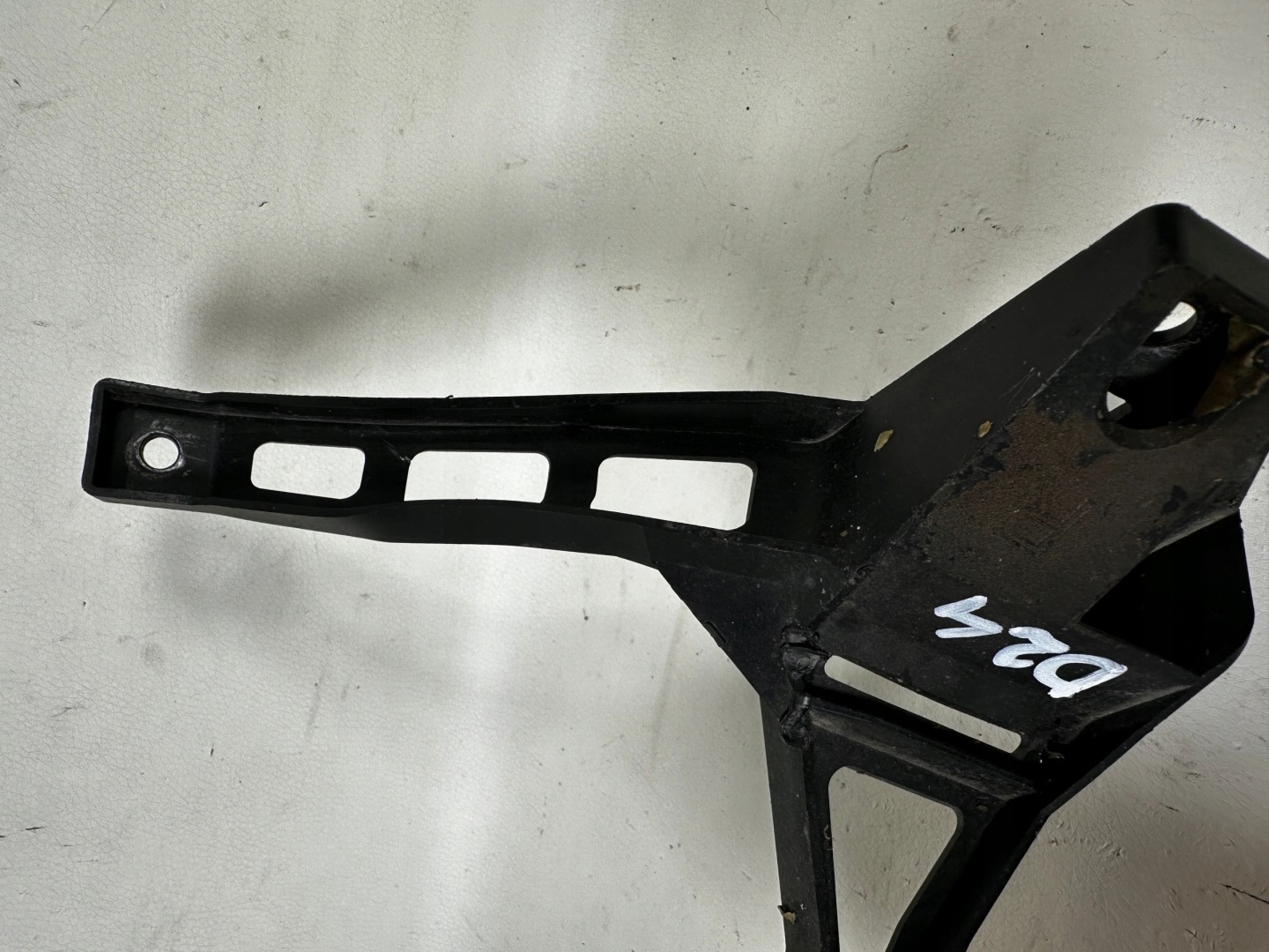 MAZDA MX5 bumper bracket right rear part N243-50151