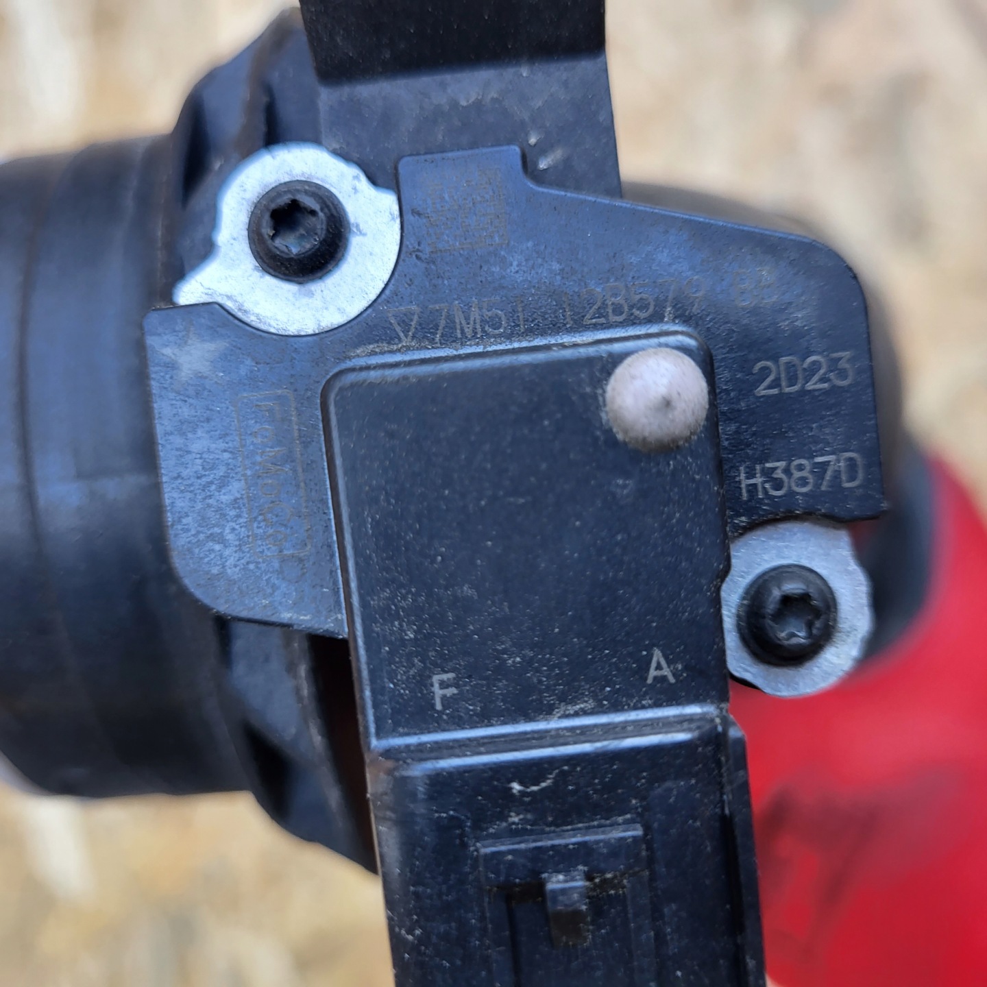 FORD FOCUS MK3 1.6 16V flow meter 7M5112B579BB