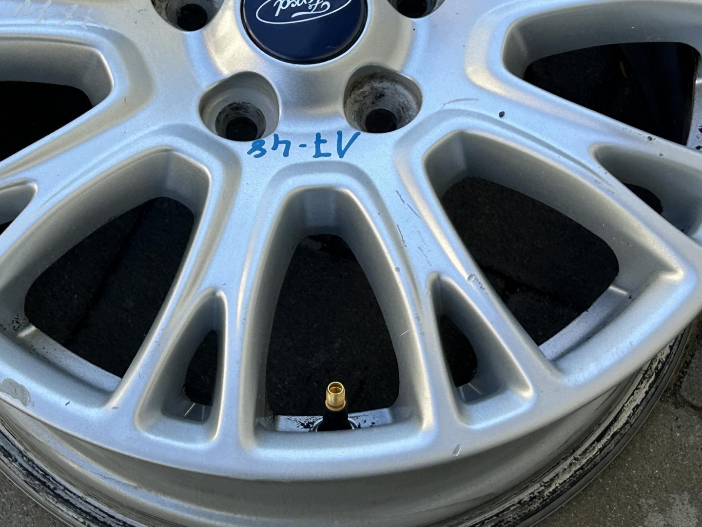 disk hliníkový disk 16 FORD GRAND C-MAX MK2 2010-2014 5X108 7J ET50