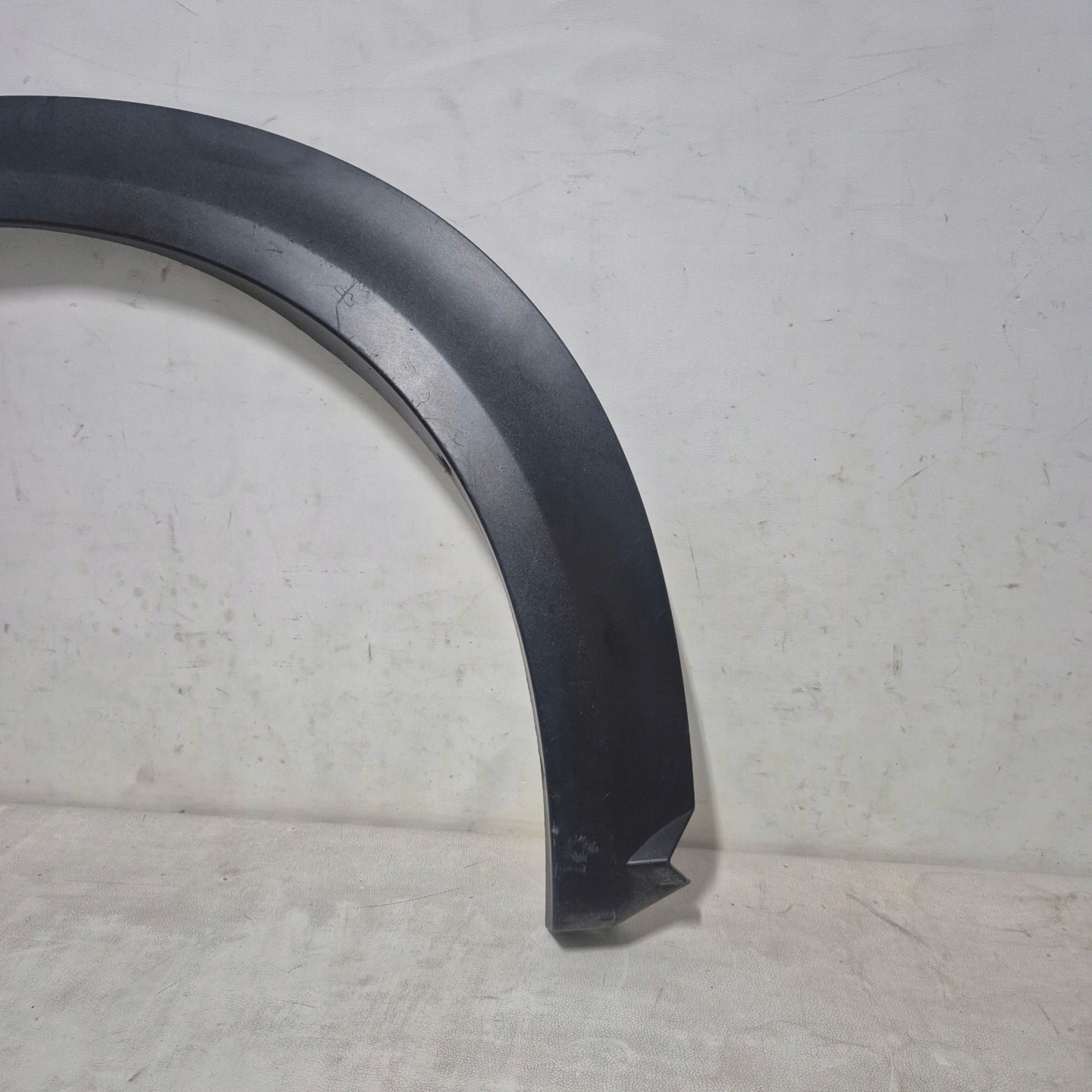 NISSAN JUKE II 2 19-> moulding cap left front