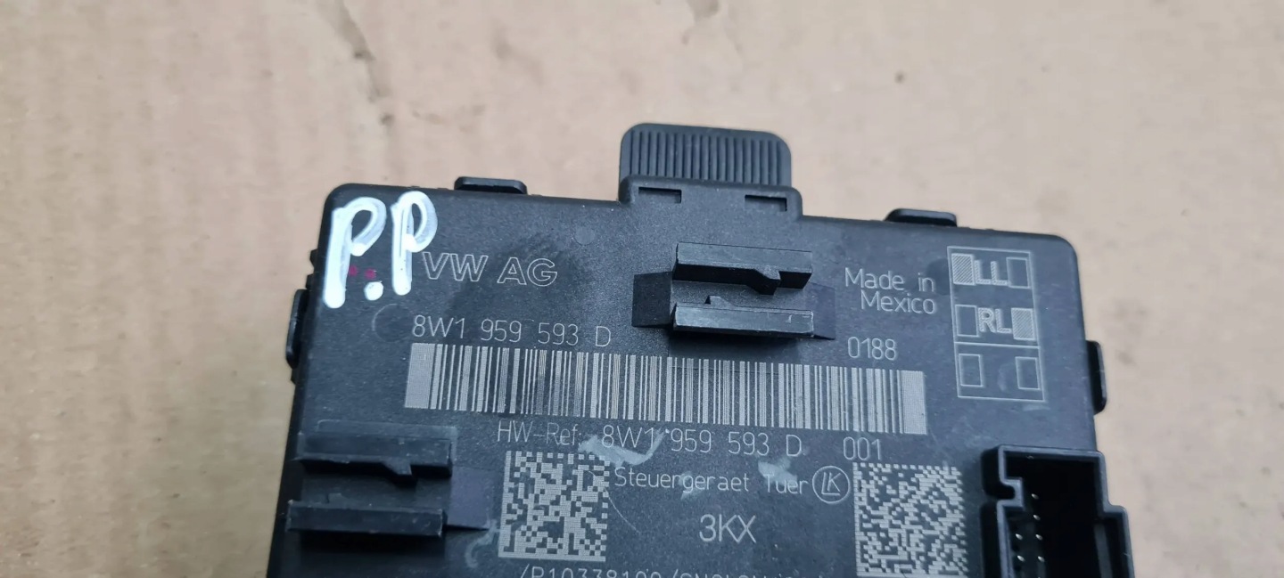 Q5 80A module control unit door front 8W1959593D