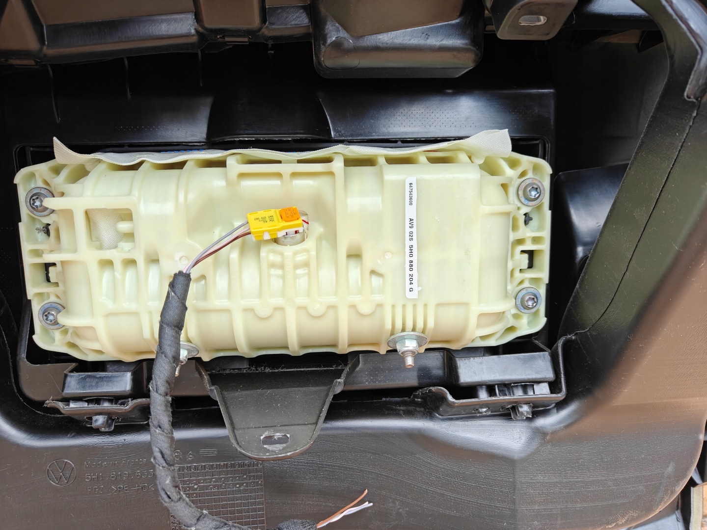 console dashboard airbag tension belts VW GOLF 8 original !!