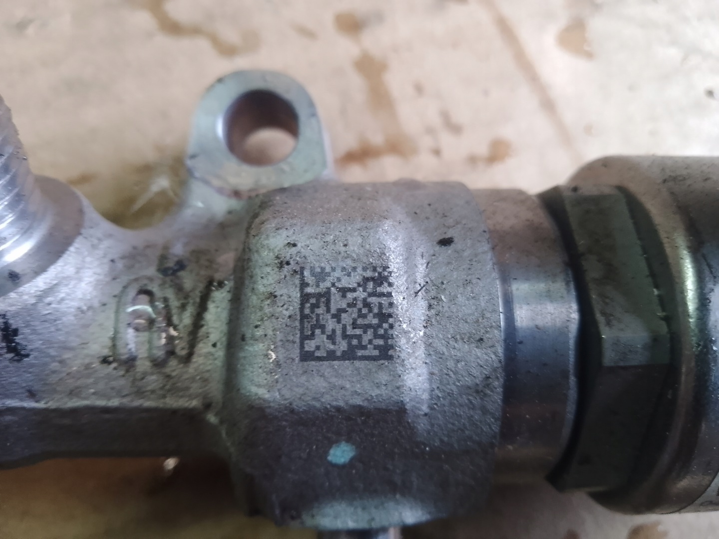 Rampe injection VW AUDI SKODA 2.0TDI 04L130764B