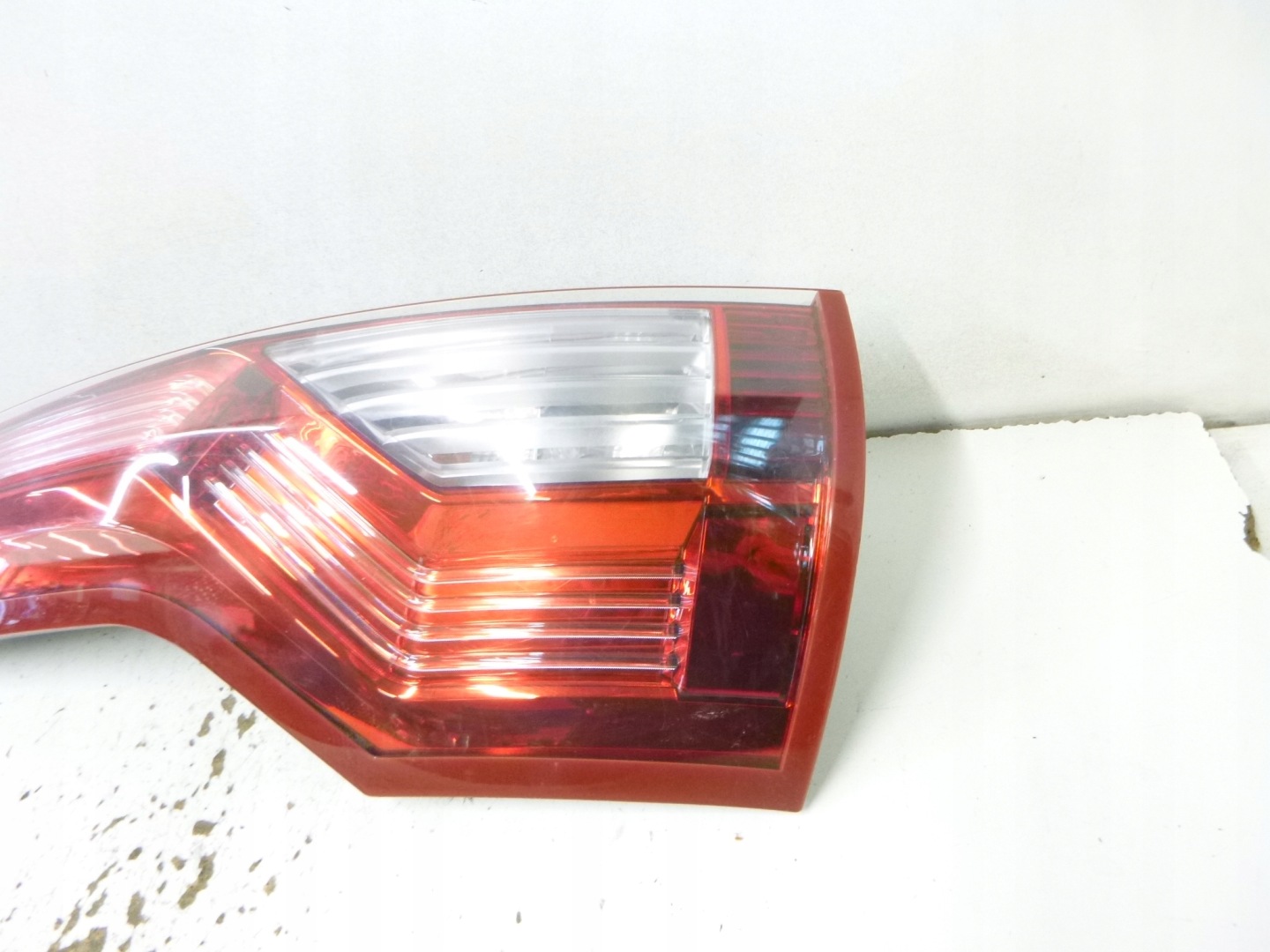 light rear left Citroen C4 Picasso 2008r. 00946601
