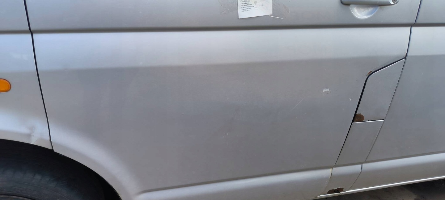 door left front LA7W VOLKSWAGEN TRANSPORTER T5 CARAVELLE