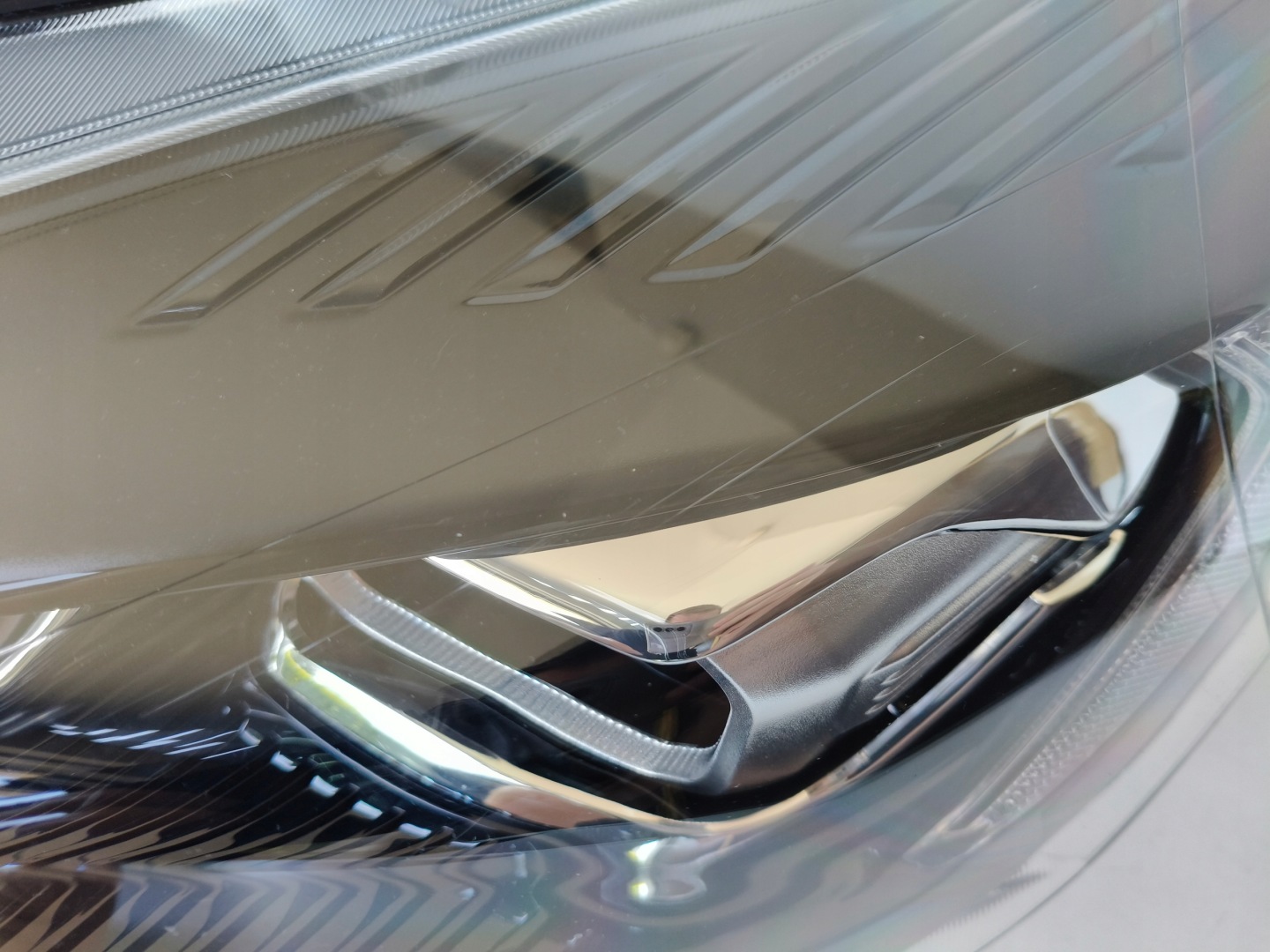 light left REFLEKTOR FORD KUGA MK2 16- LIFT ST CIEMNA XENON LED positioning