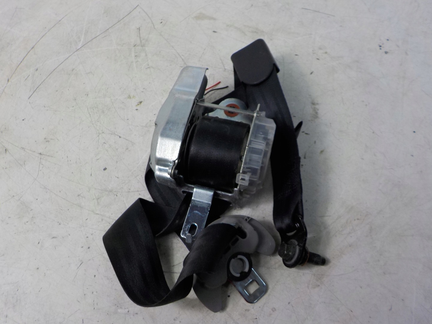 KIA RIO III Gurten Sicherheits 88880-1W600