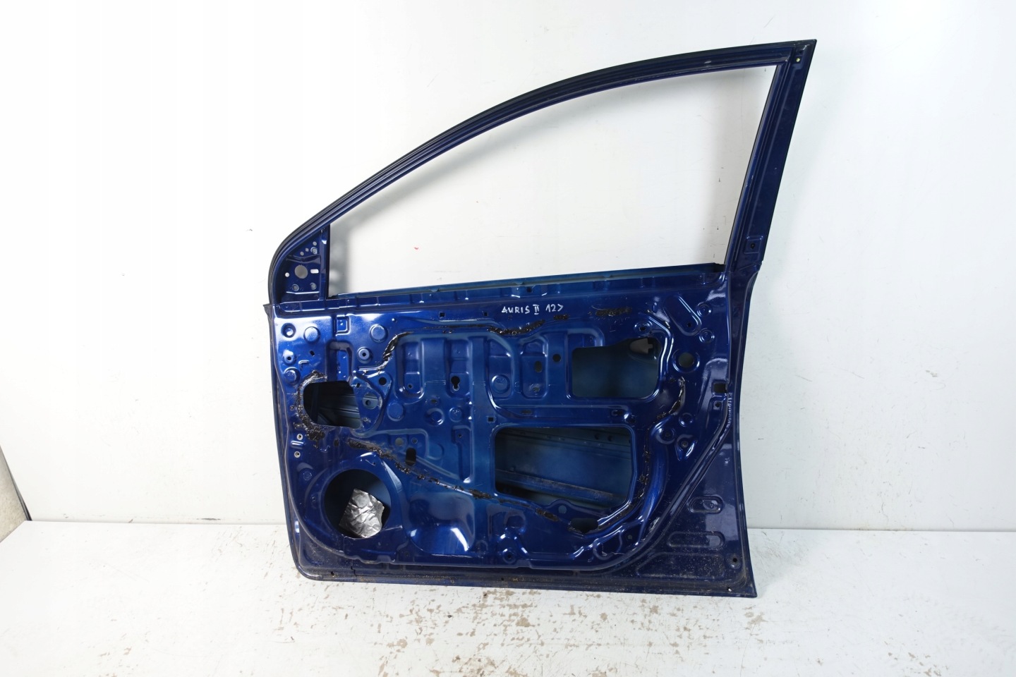 TOYOTA AURIS II 2012- door front right front