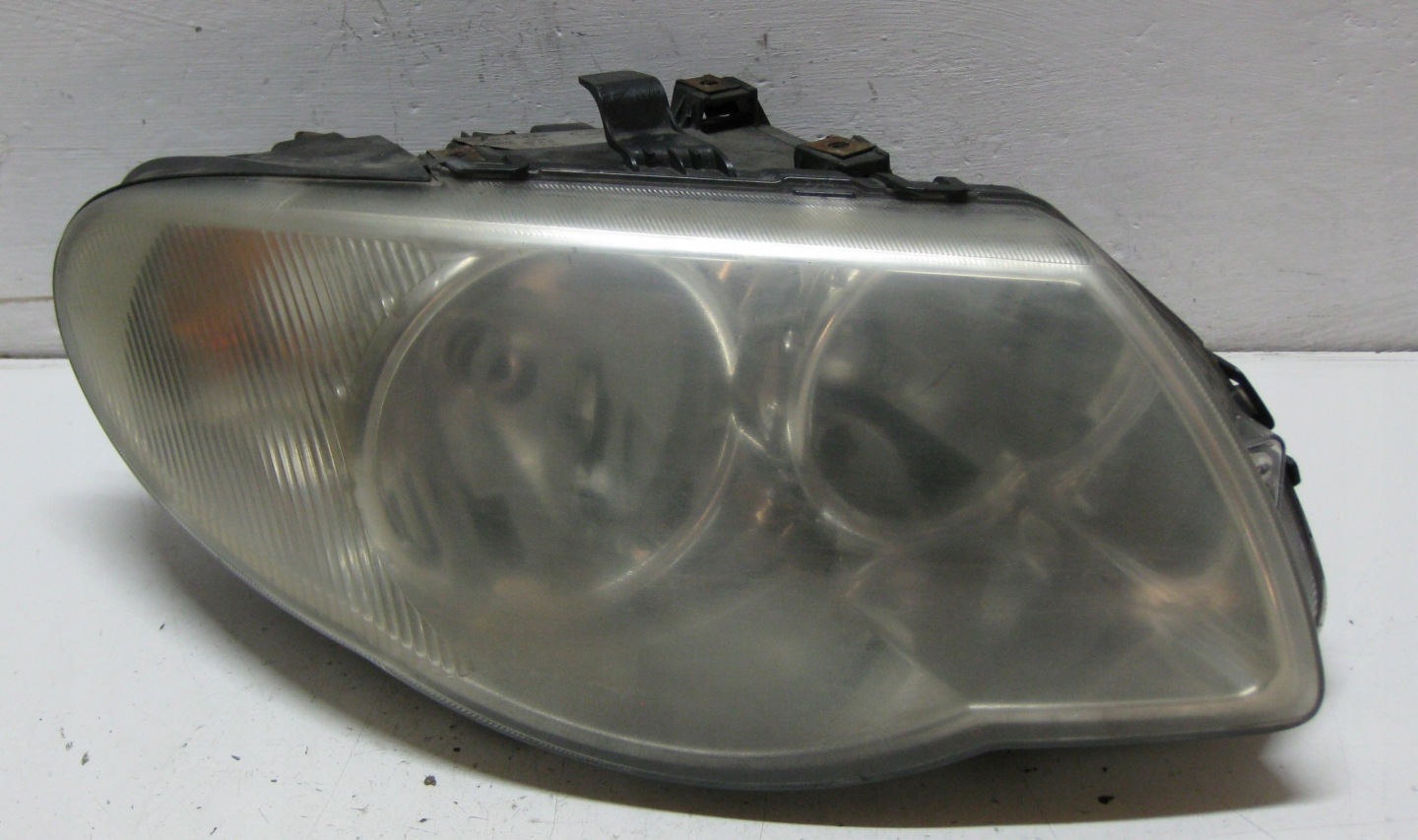 CHRYSLER GRAND VOYAGER IV 04R light right front