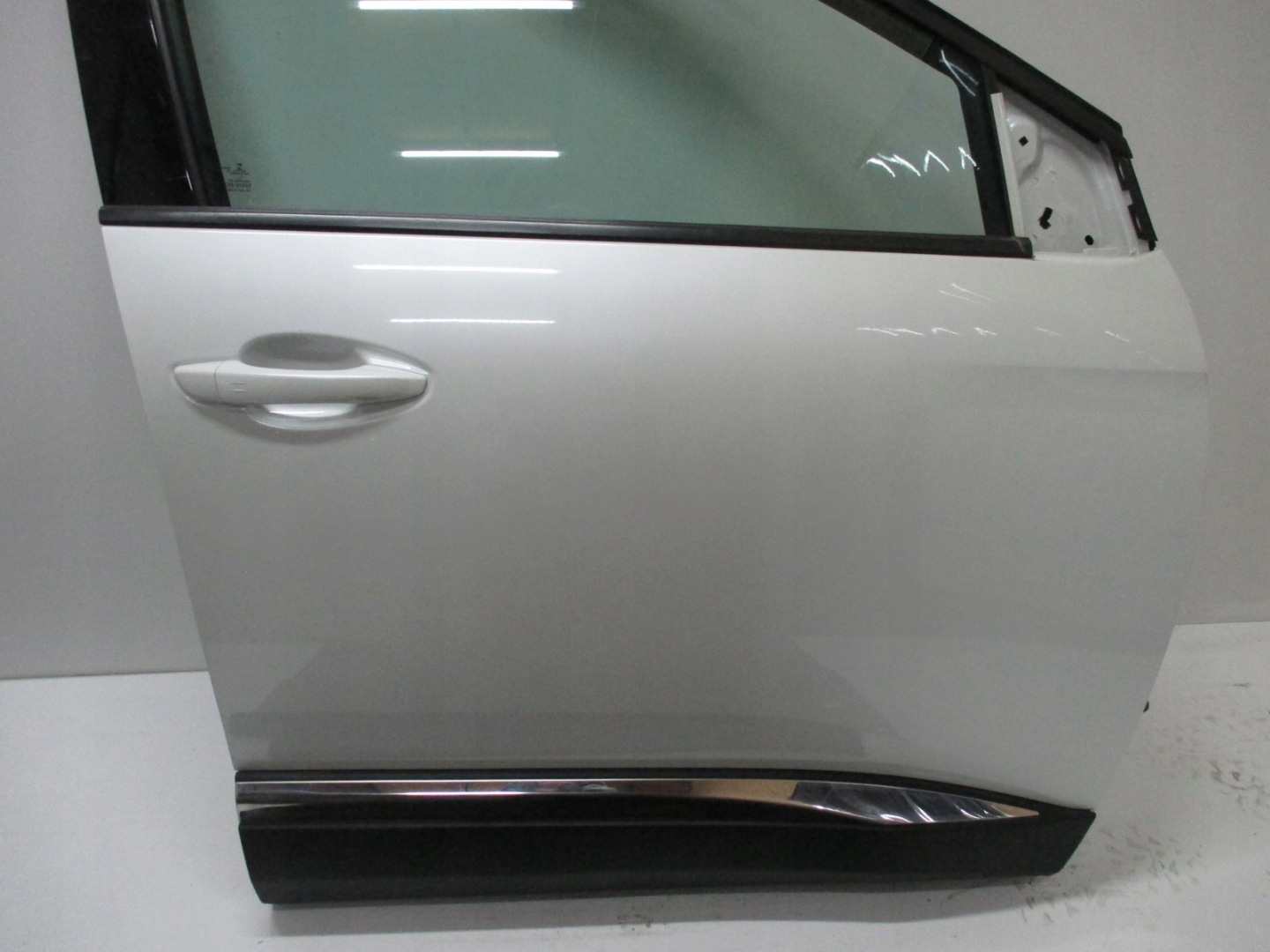 door right front PEUGEOT 5008 II 17R