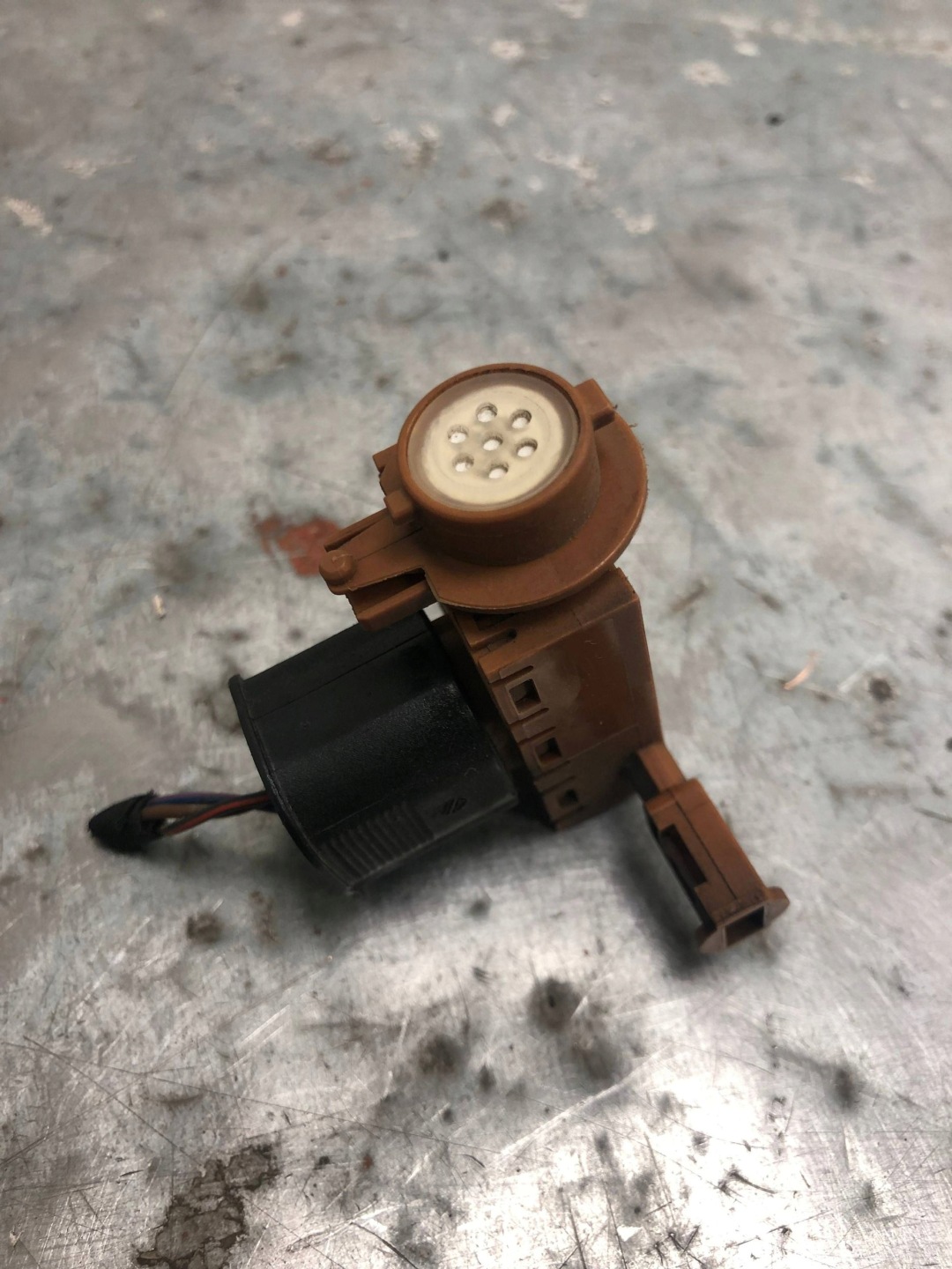 Sensor JAKOSCI luft VW PASSAT B8 3Q0907643A