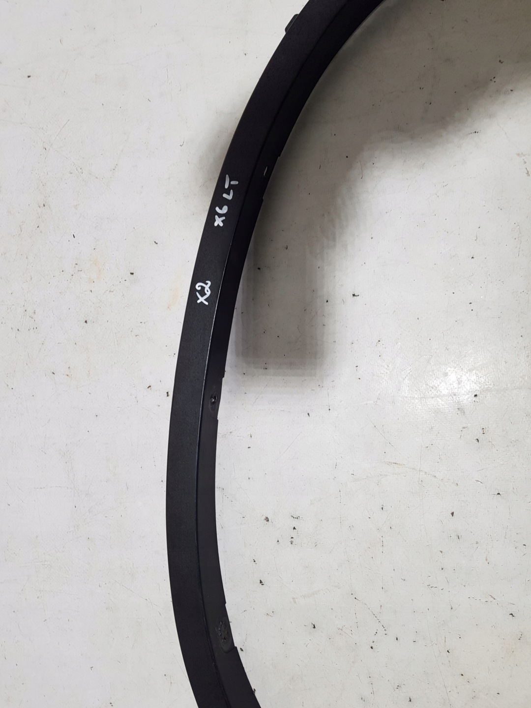 moulage couverture aile gauche arrière BMW X6 E71 pare boue