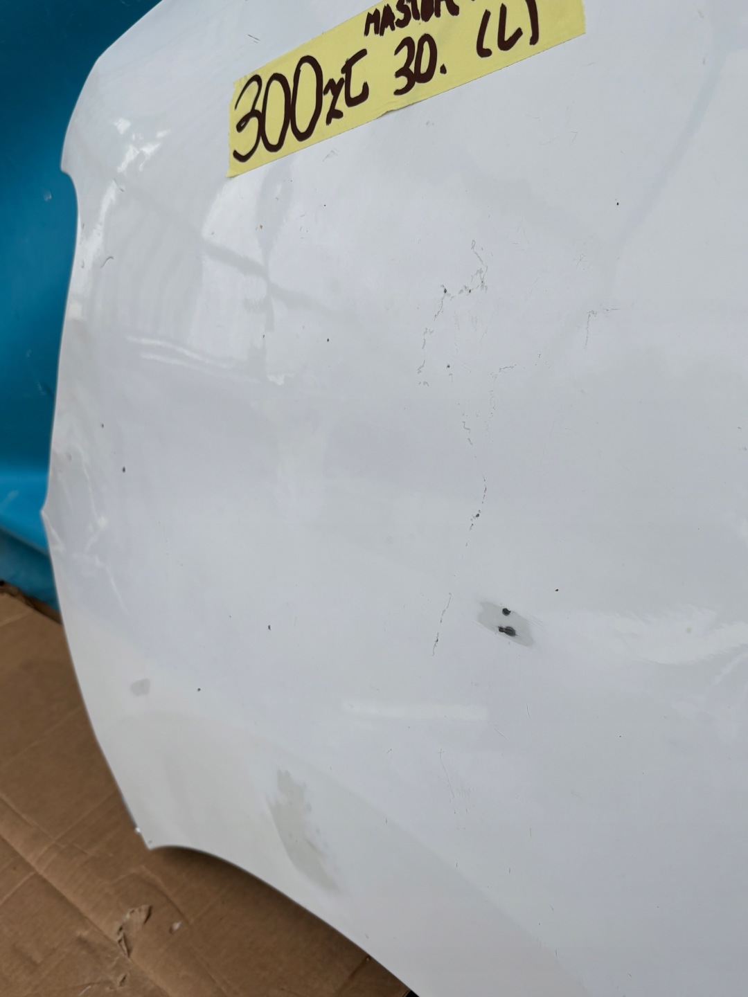 RENAULT MASTER 4 19- fender front left BIALY
