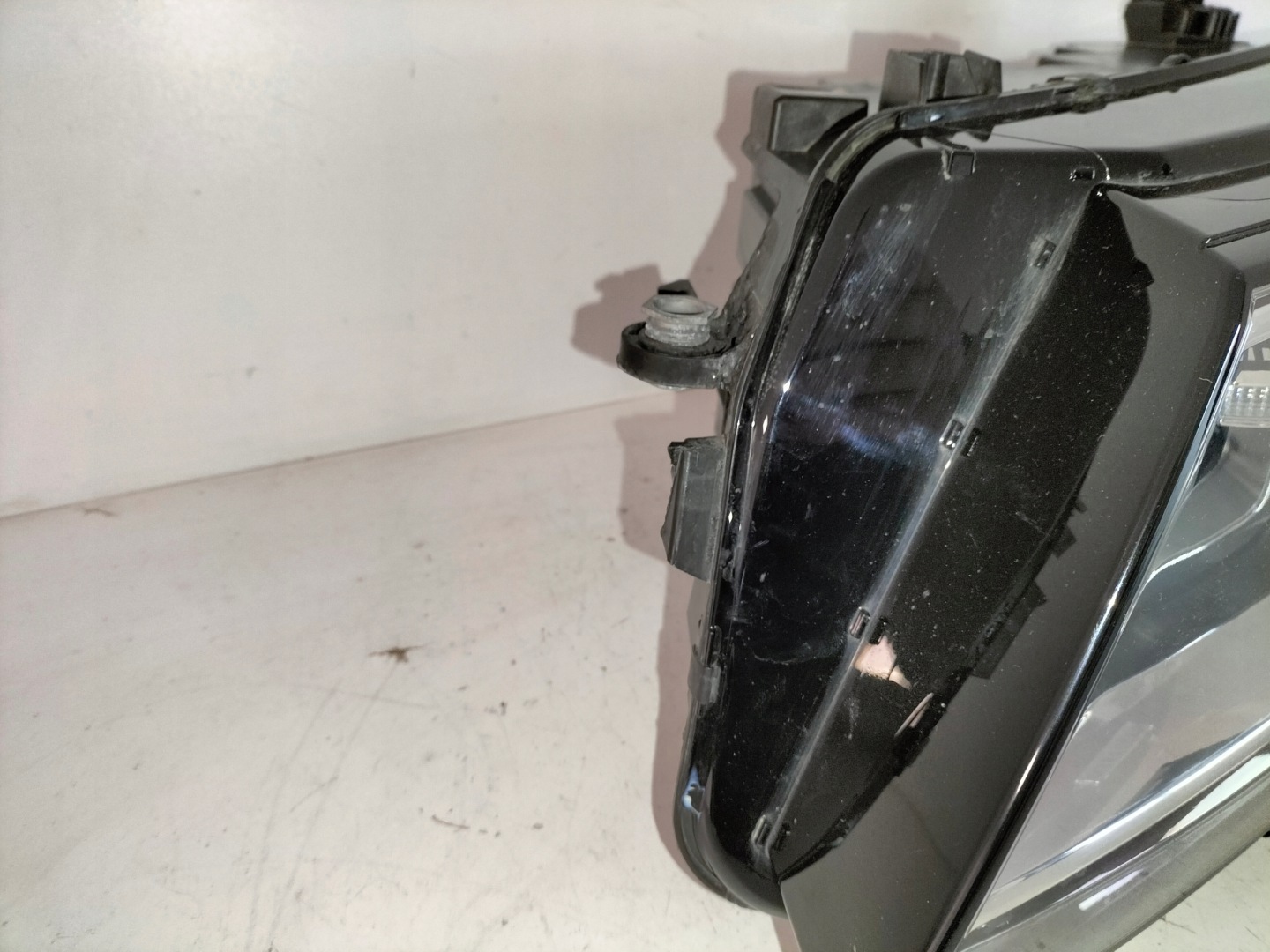 light front reflektor left VW TIGUAN II 16- FULL LED