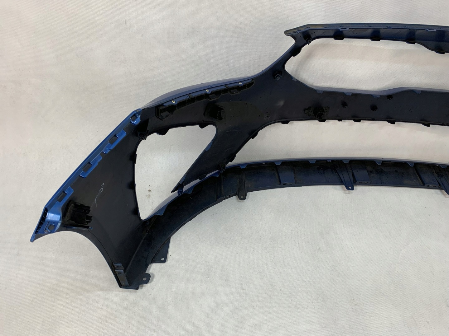 front bumper Kia Ceed 3 III GT 18-20r PDC 86511-J7710 01.26