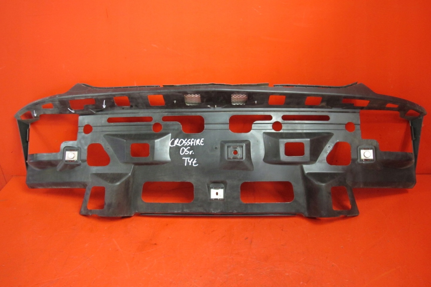 CHRYSLER CROSSFIRE SUPPORT SUPPORT PLAQUE PARE CHOC ARRIÈRE ARRIÈRE A1938850165