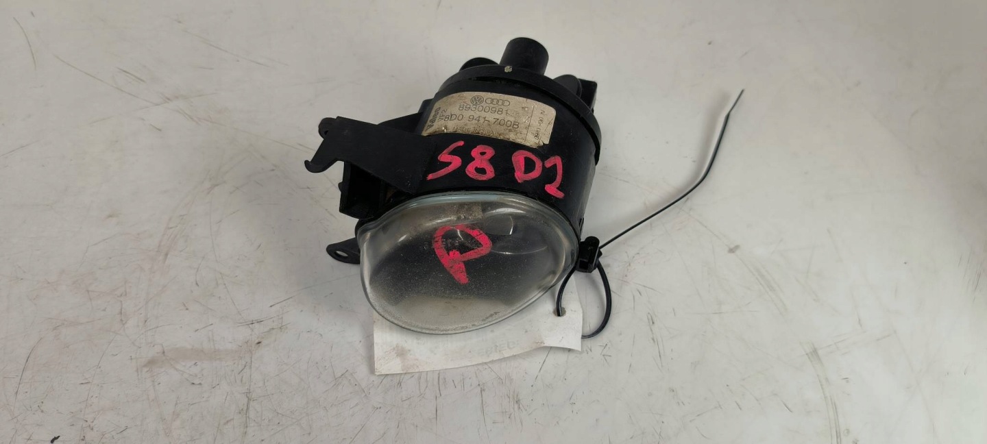 light 8D0941700B AUDI A4 B5
