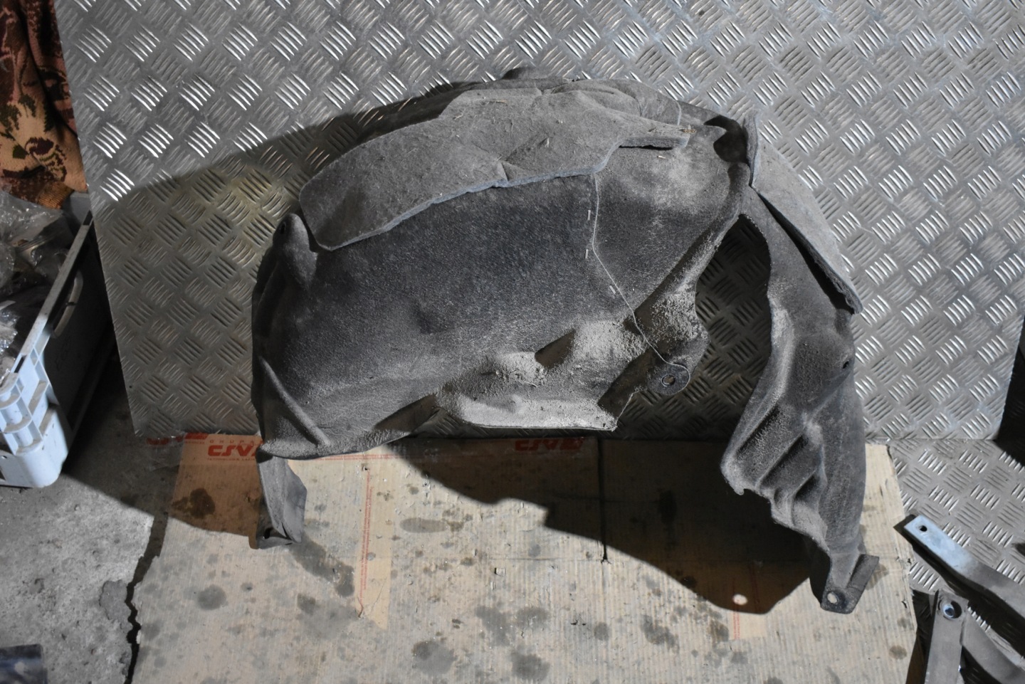 IDEALNE mudguard rear. right MERCEDES W177 1
