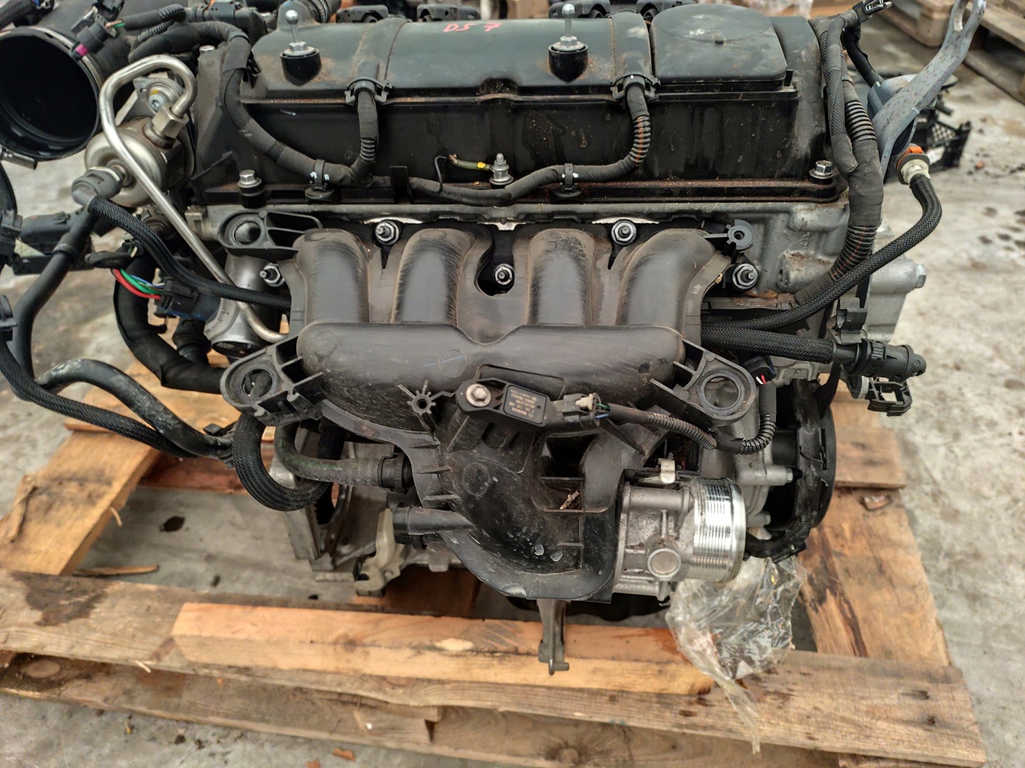 CITROEN DS7 1.6 THP engine complete 10FKBA DEMONTAZ