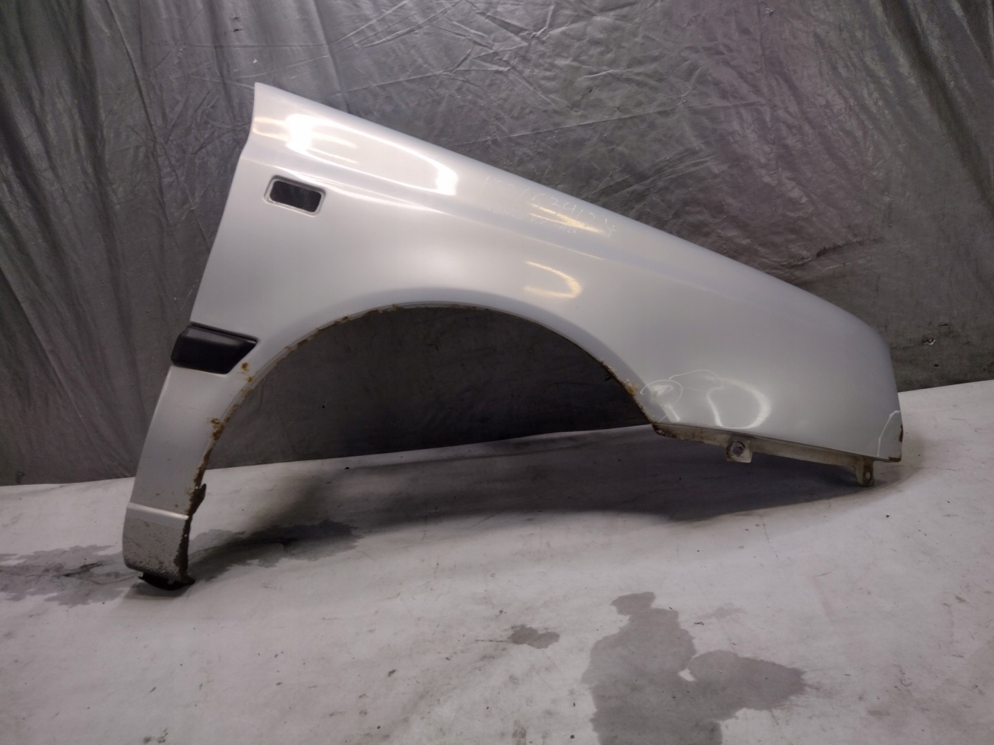 Aile Droite Avant Volkswagen Vento k: LB7Z