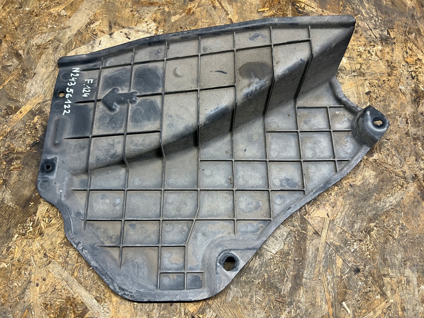 cover cover chassis left FIAT 124 SPIDER