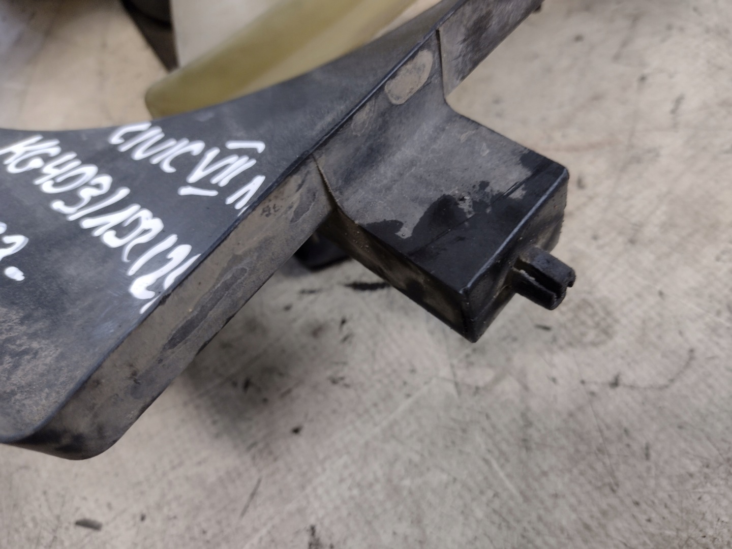 ventilátor chladiče Honda Civic VII 7 1,4