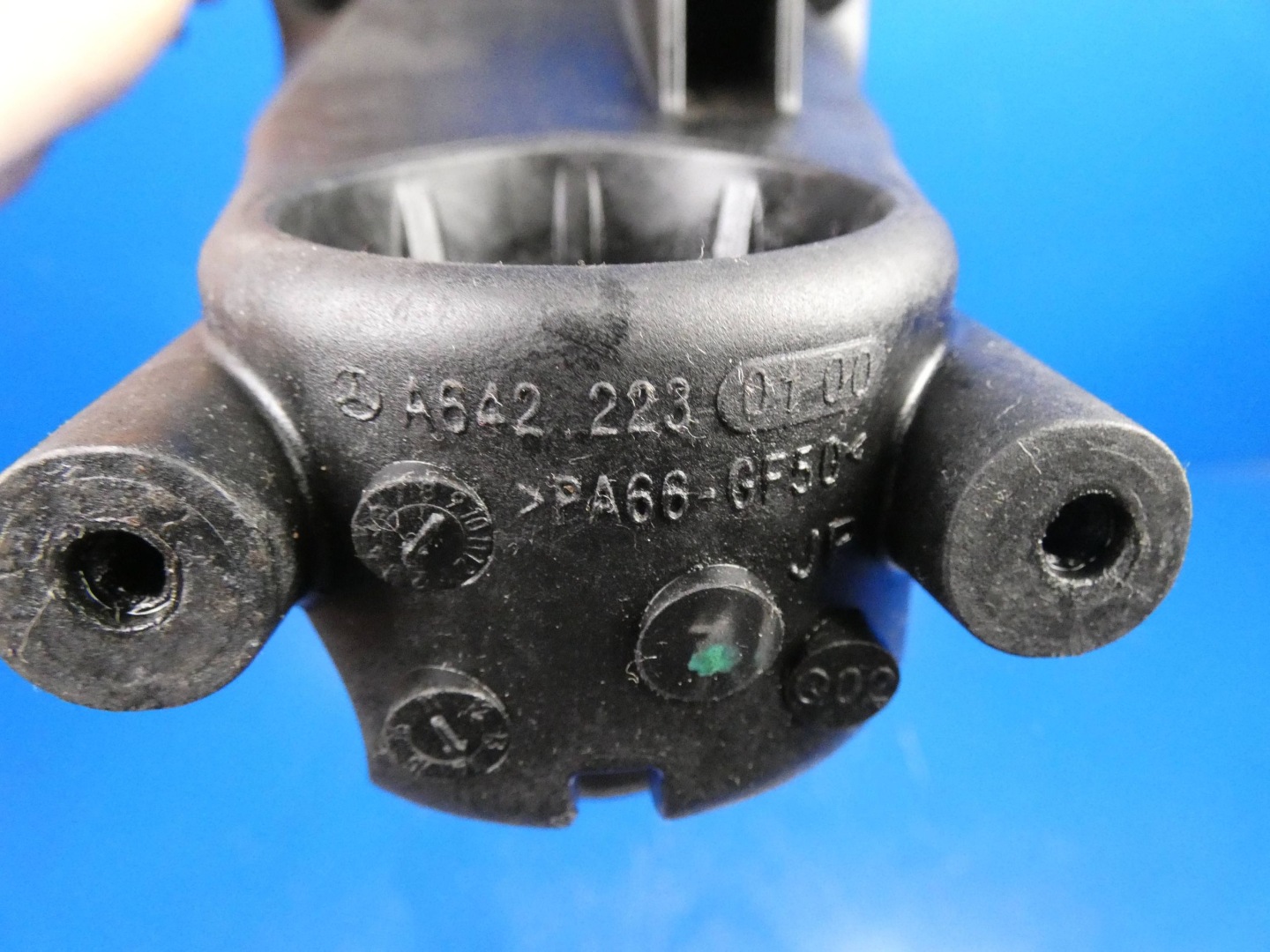 MERCEDES S KLASA W222 3.0 CDI Support Support plaque Moteur