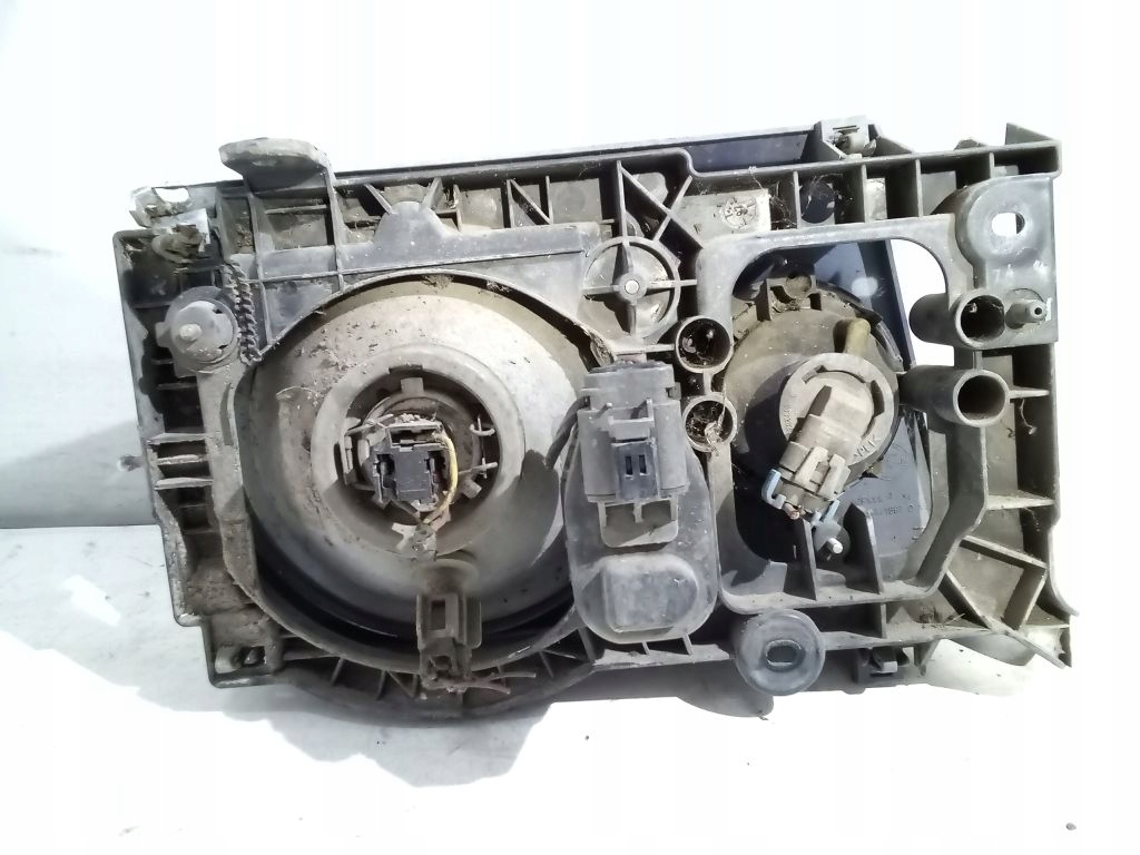 Nissan Terrano II light left front front