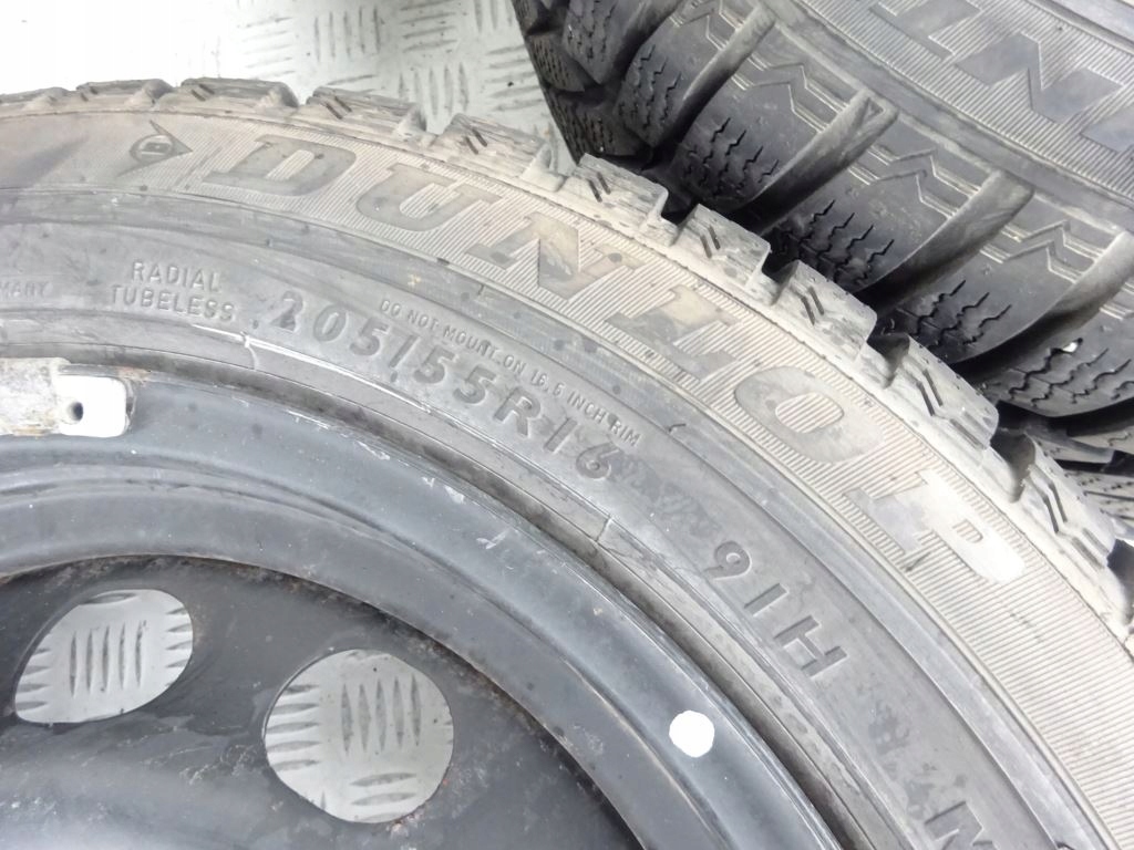 BMW E81 E87 E82 CERCHI+pneumatici, gomme 205/55 16 ZIMA 8MM