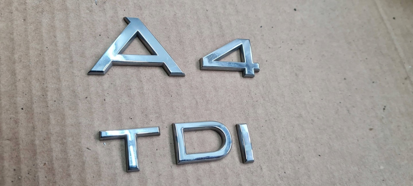 A4 B9 8W EMBLEMAT logo LOGO NAPIS bonnet boot rear part A4 TDI