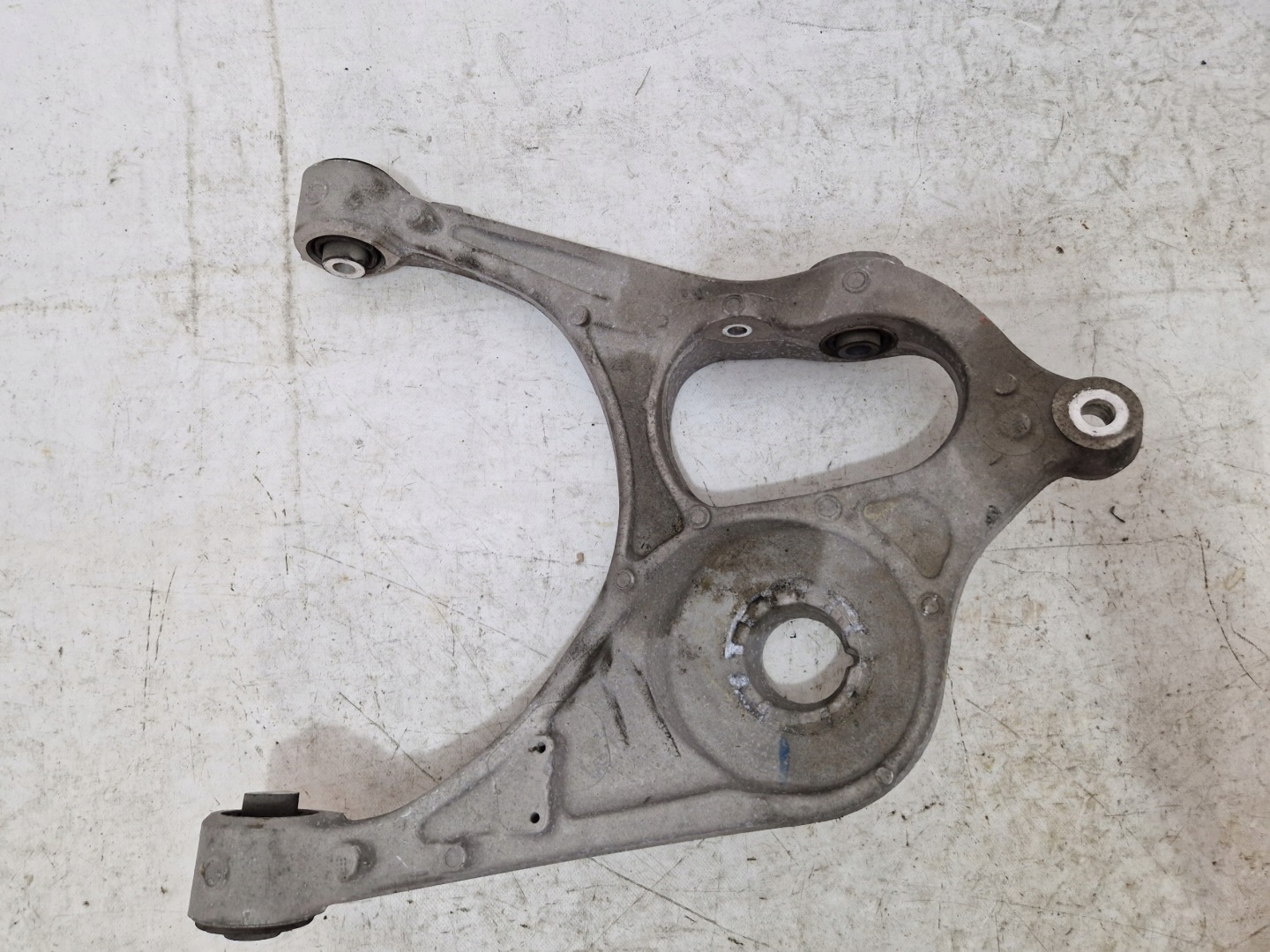 DODGE DURANGO III JEEP GRAND CHEROKEE WK2 Querlenker hinten heck links 52124815AD