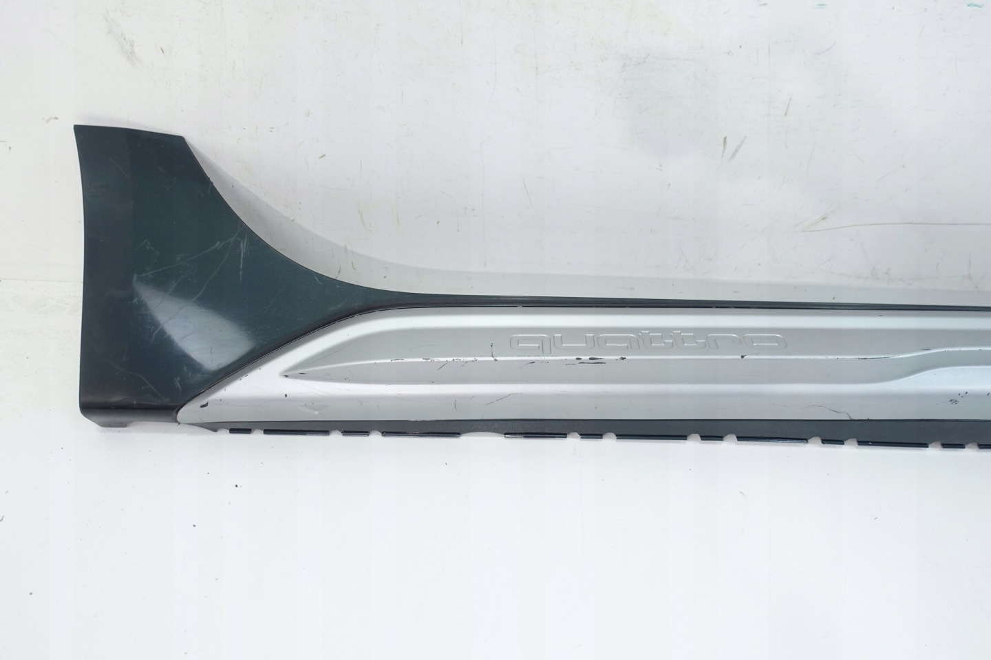 moulding threshold right AUDI A4 B9 LIFT ALLROAD 2019