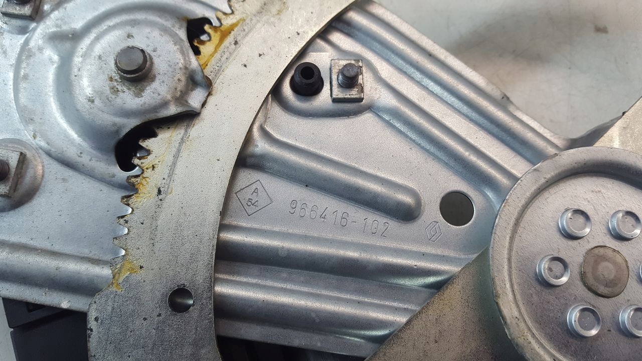 window regulator left rear part Renault Scenic III 1,2