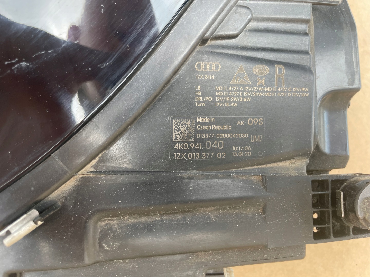 Feux phare FULL LED AUDI A6 C8 4K0941040 Droit Original IDEAL Complète