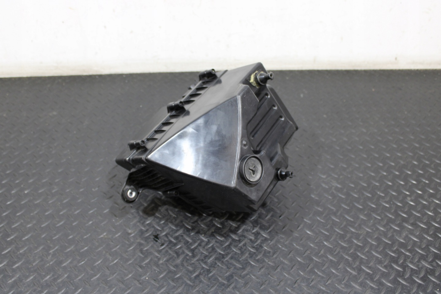 Gehäuse filter luft JAGUAR XE X760 GX73-9H736-CA