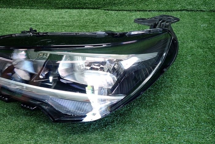 OPEL CORSA F 19-23 reflektor left light left 9829465580