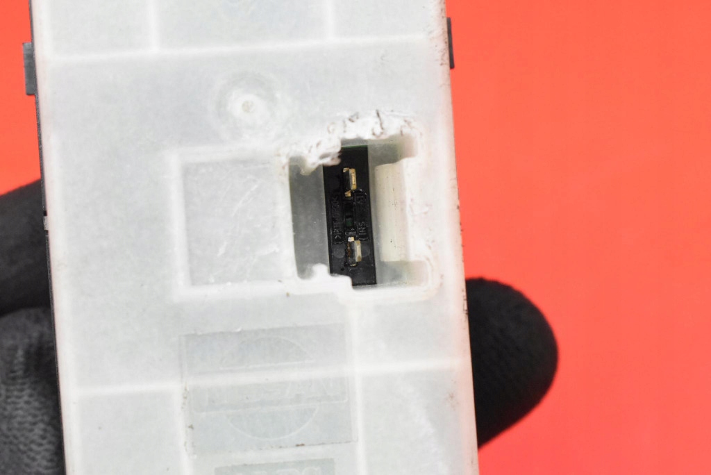 vezérlö panel SZYB EU 25401-9U10A NISSAN NOTE E11 05-09