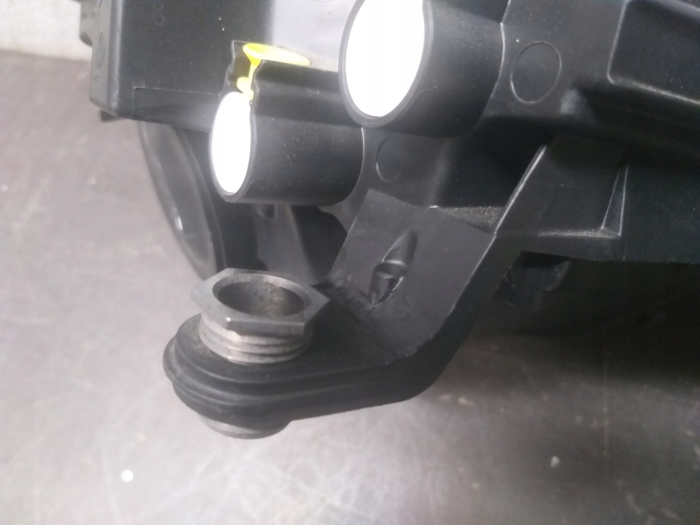 light front left SKODA KAROQ 57B941015A