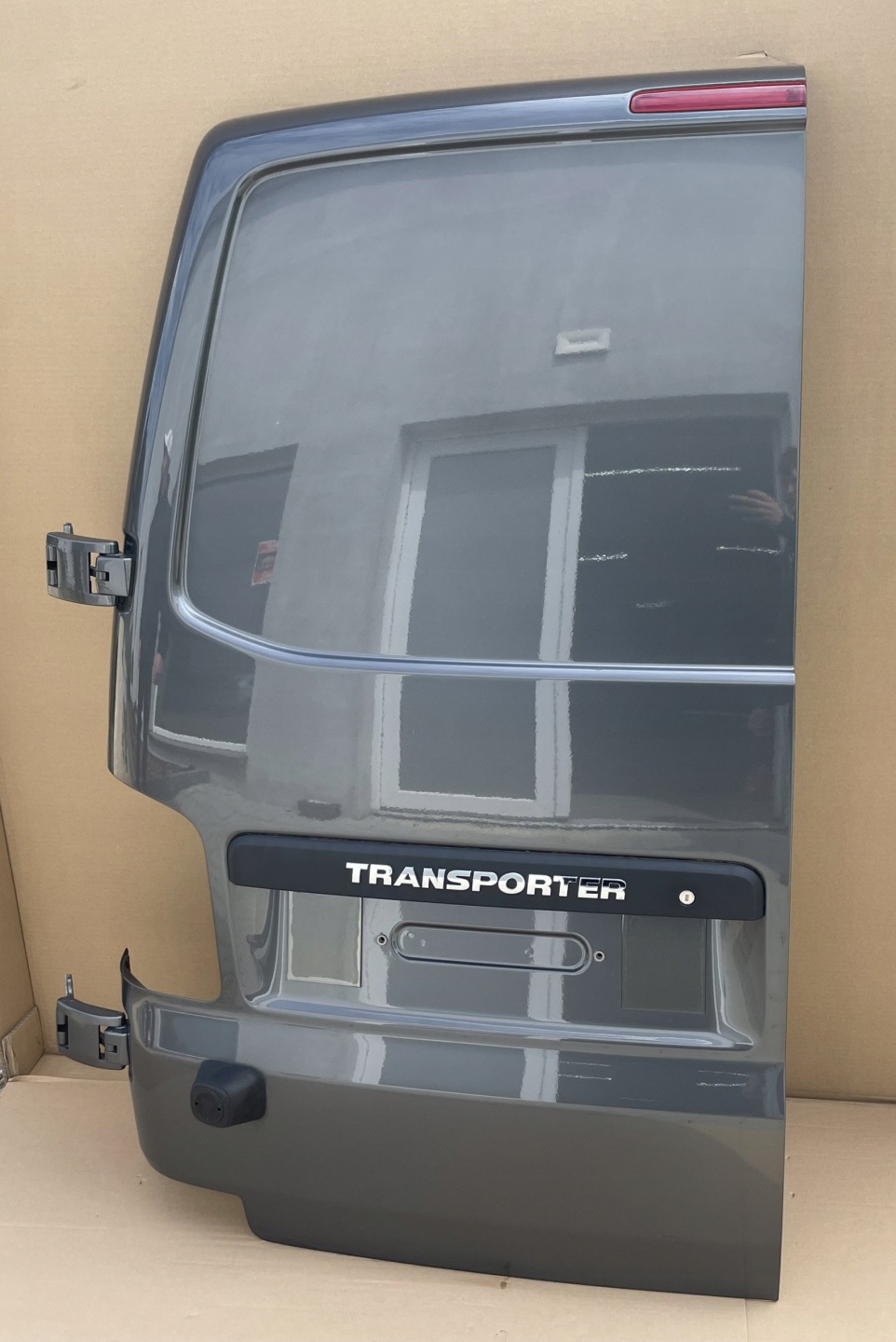 door rear part left VW T6.1 2019- W colour LR7H as new complete original