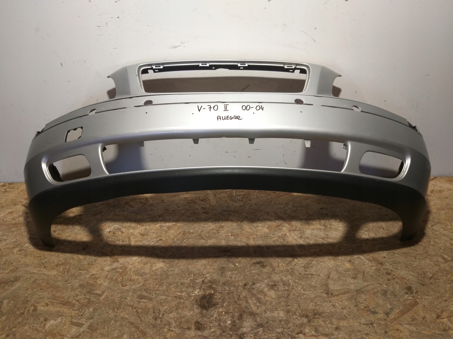 bumper front 09484238 Volvo V70 II 00-04