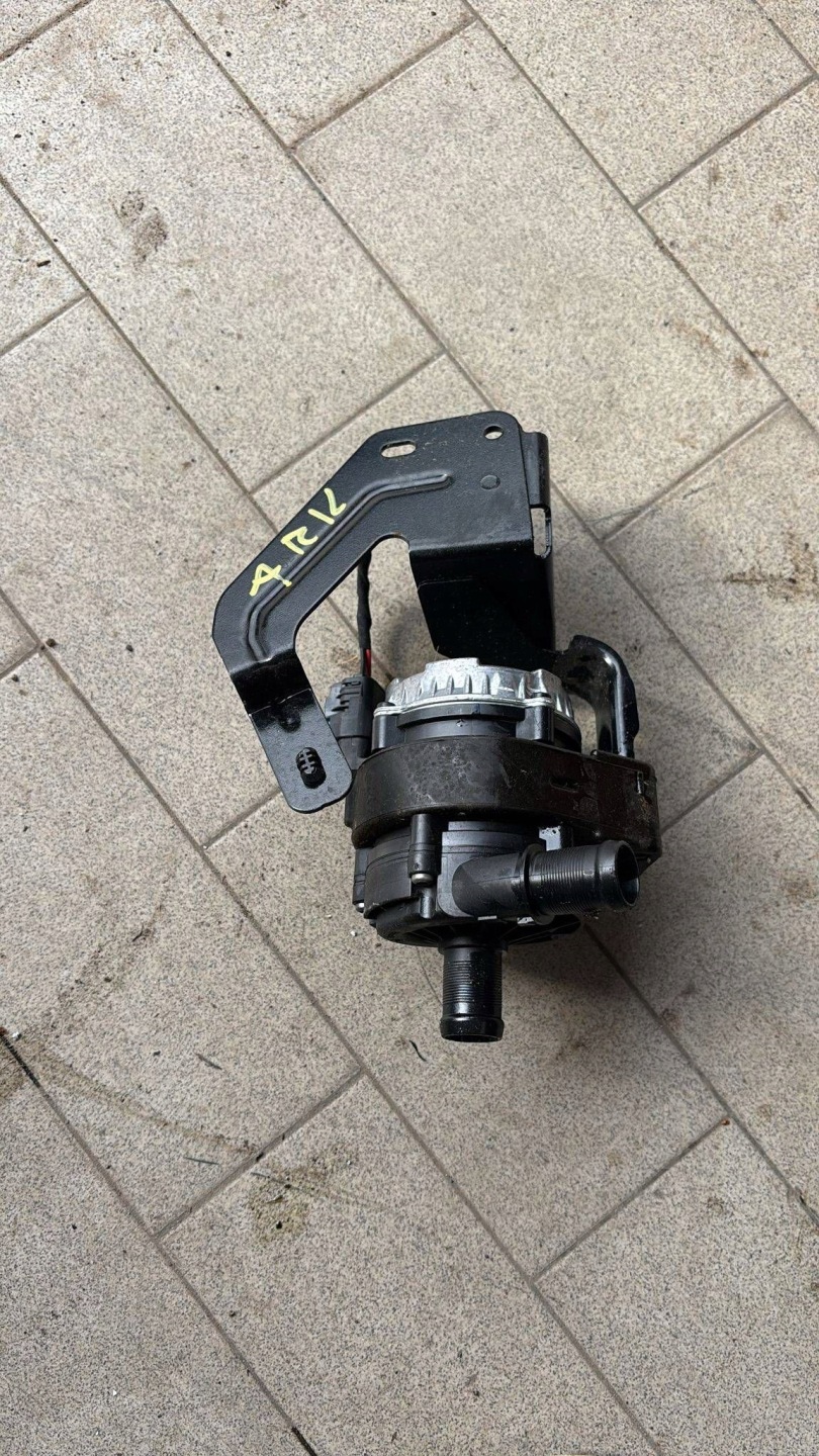 supplementary water pump Renault Arkana 0392024133