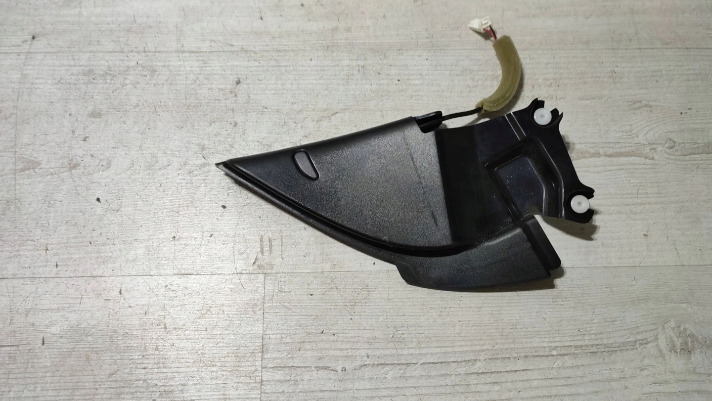 Nissan Qashqai 16r 1.5dci front side right cover mirrors